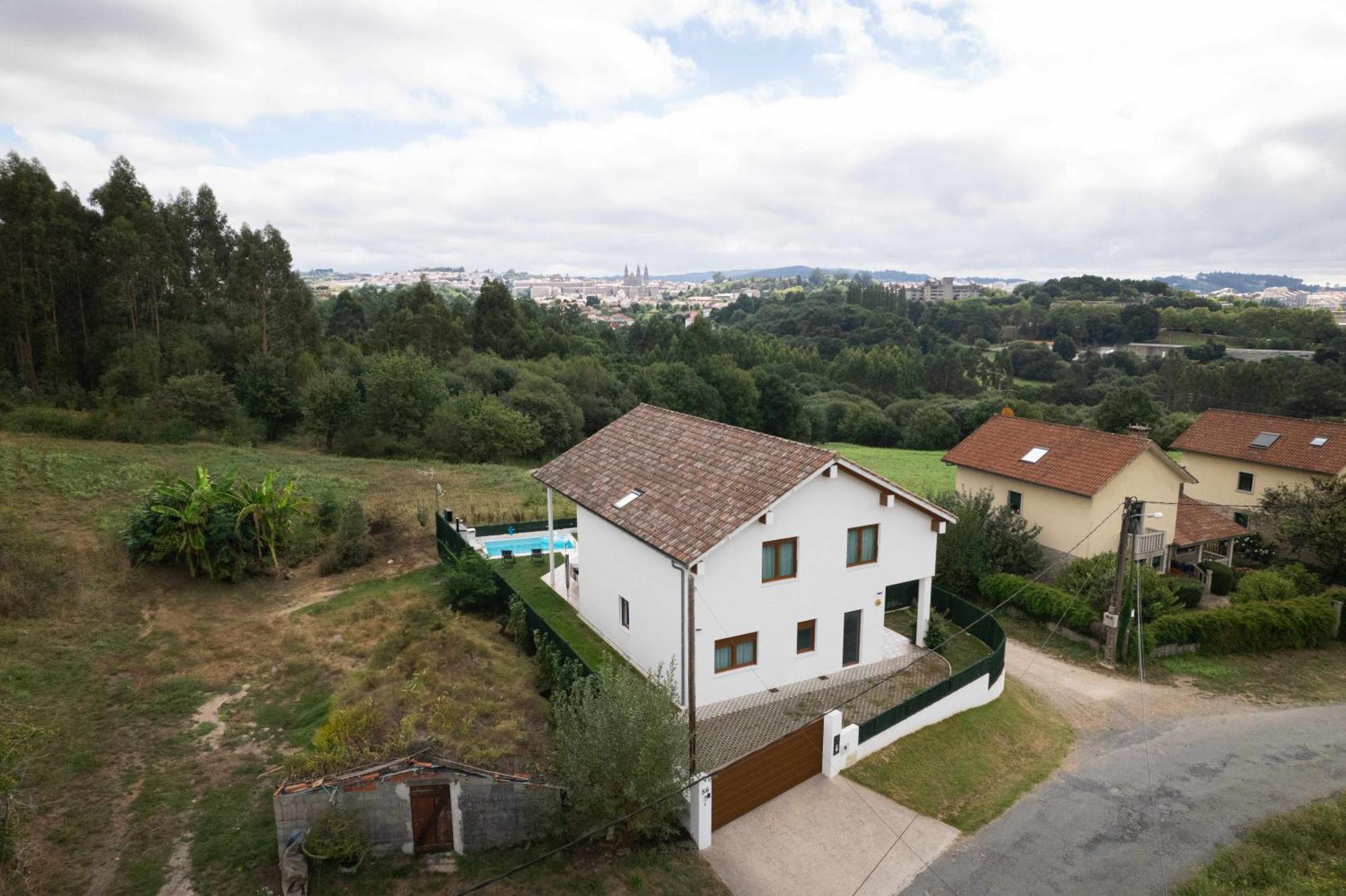La Casa Del Camino Villa ซานติอาโก เด กอมโปสเตลา ภายนอก รูปภาพ